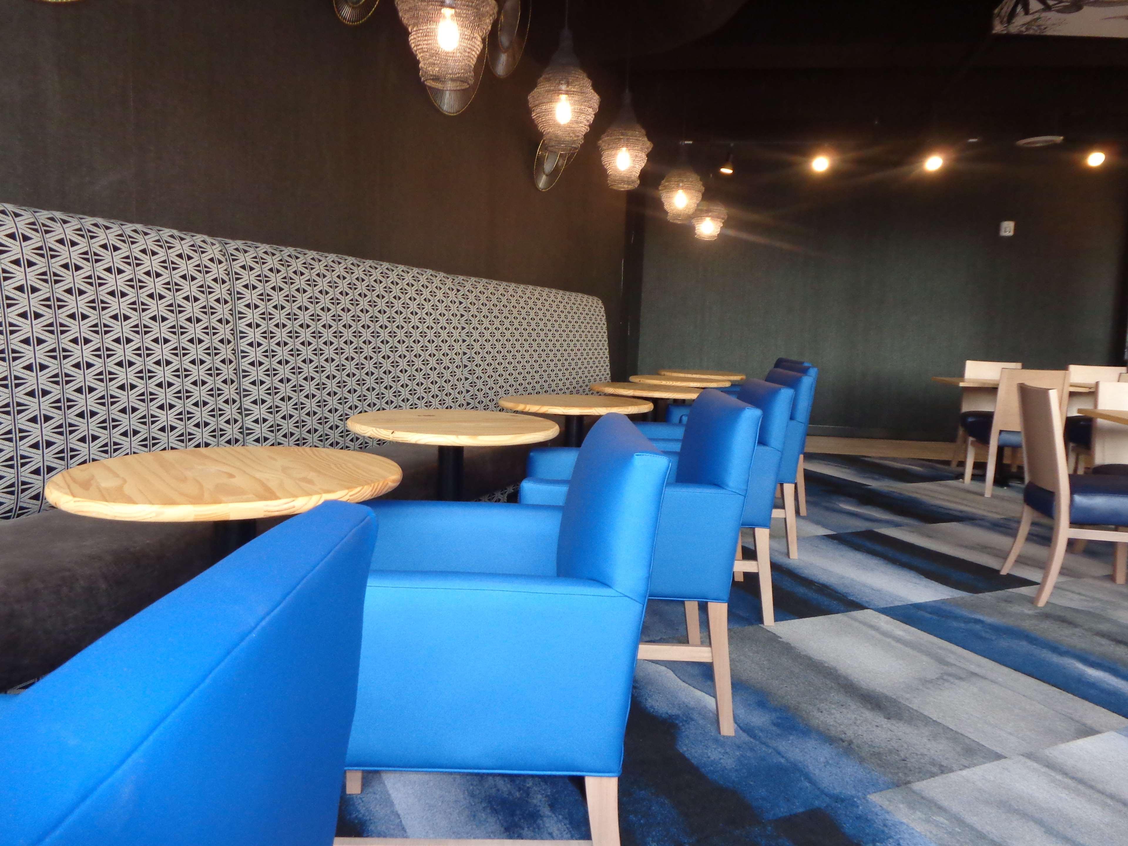 Holiday Inn Philadelphia Arpt-Stadium Area By Ihg ภายนอก รูปภาพ